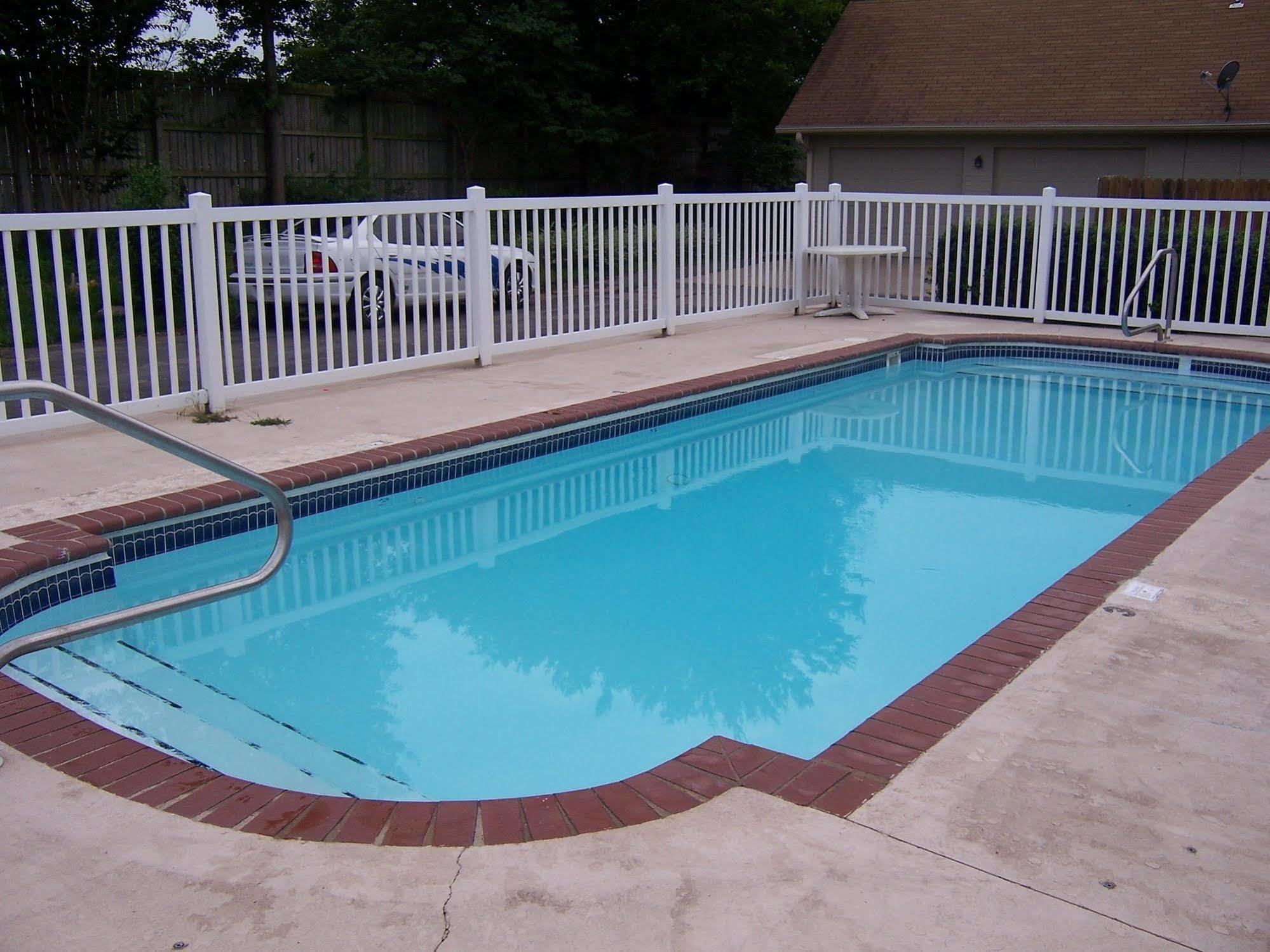 Oak Hill Inn And Suites Tahlequah Facilidades foto
